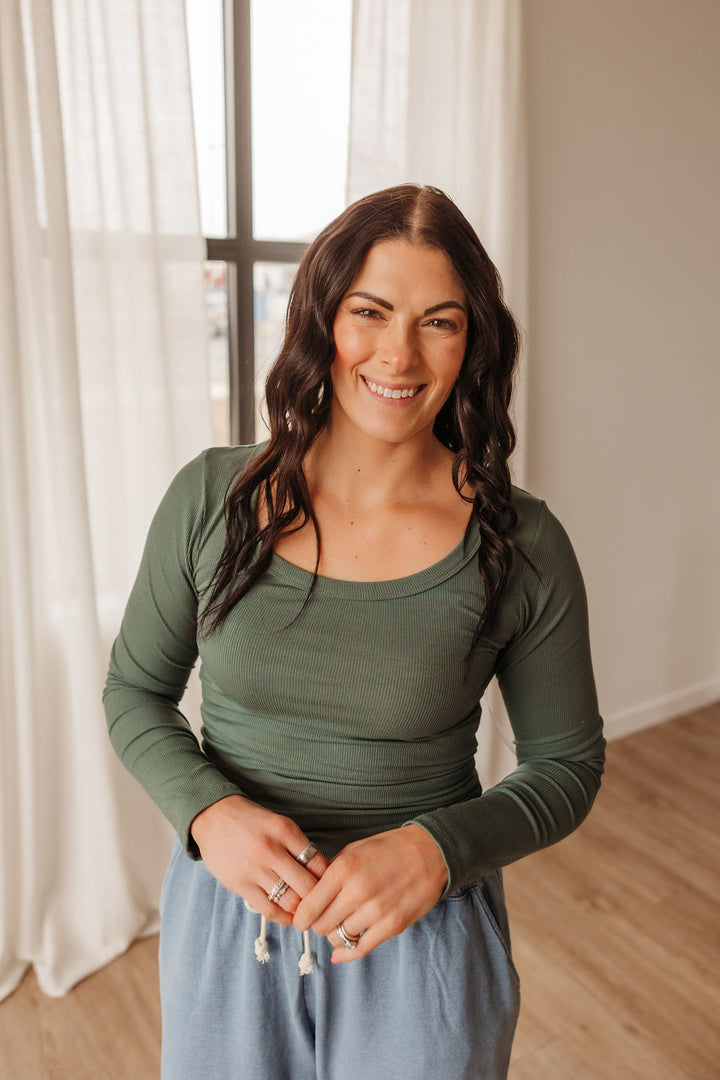 Scoop Neck Ribbed L/S Top