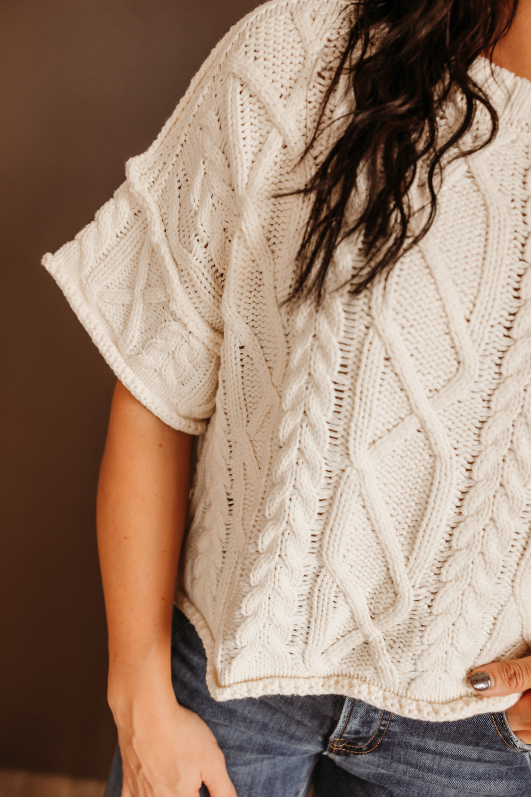 Round Neck S/S Knit Sweater