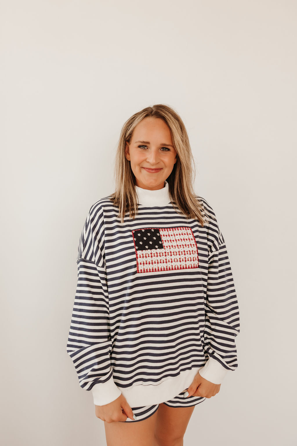 Stripe Mock Neck Flag