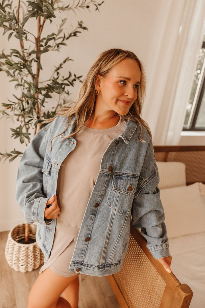 Boxy- Cut Denim Jacket