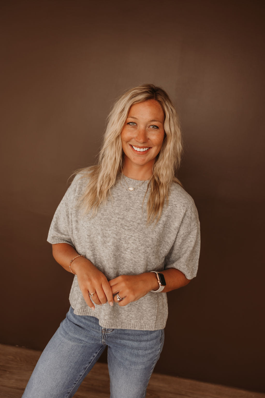 S/S Crew Neck Boxy Sweater Top
