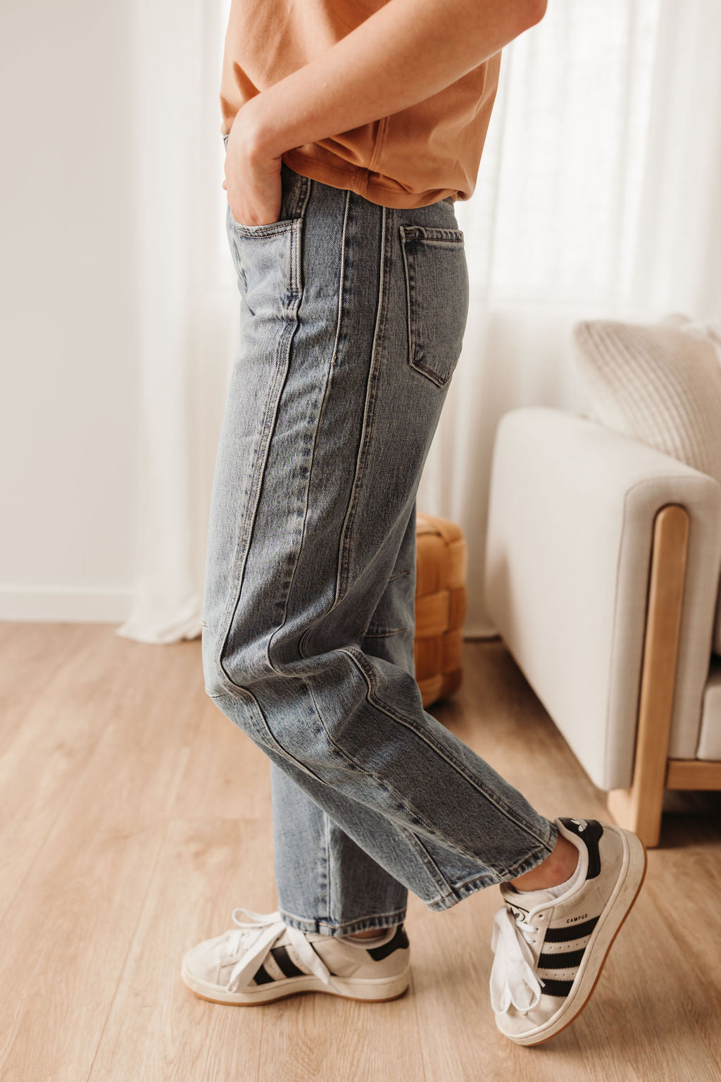 Vervet Kate Barrel Jeans