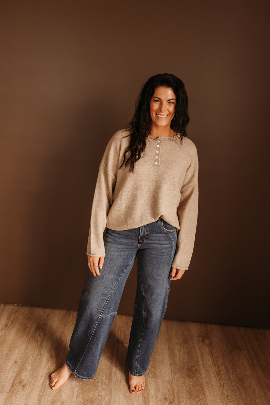 Vinne Henley Sweater