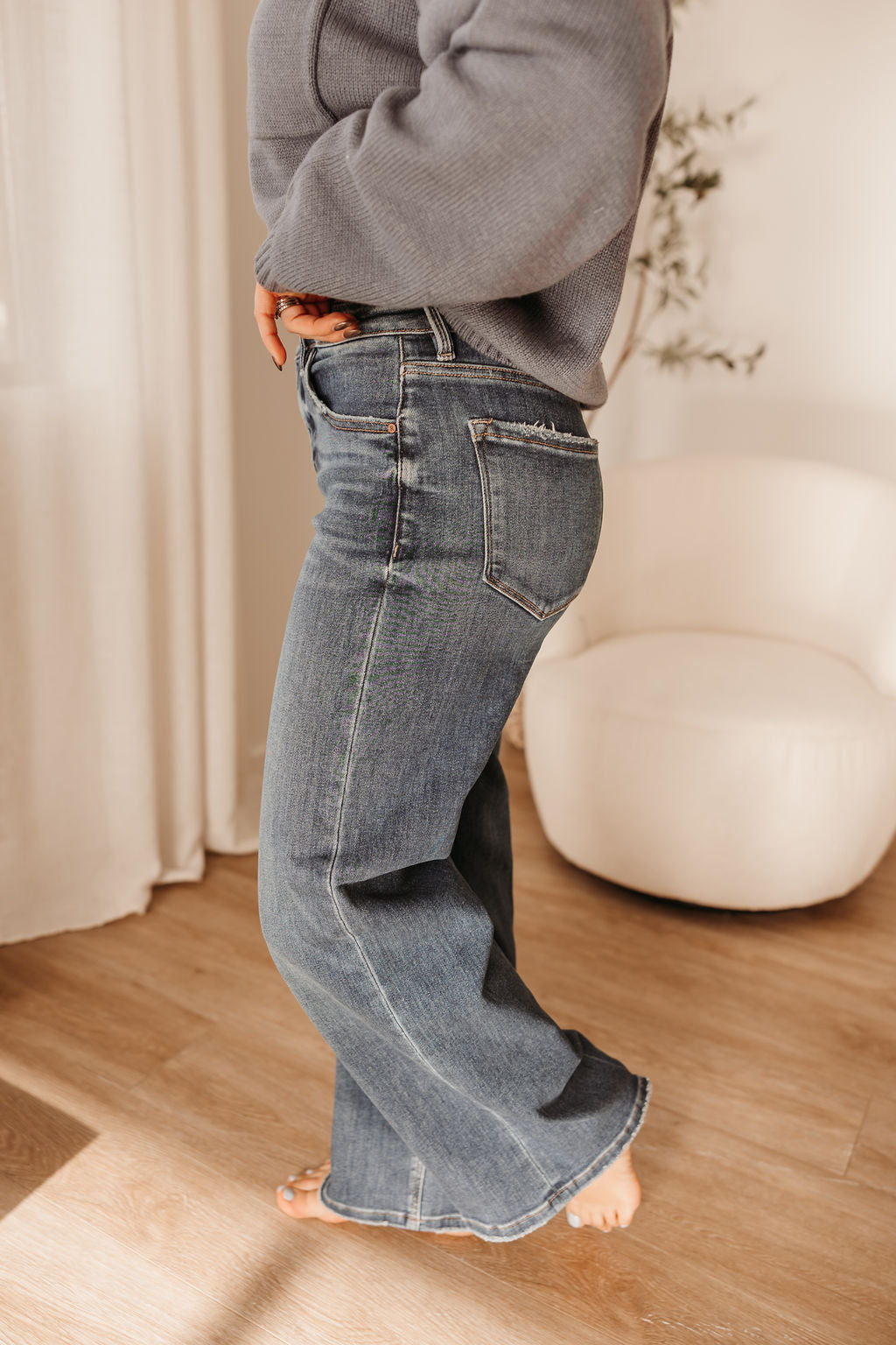 Risen High Rise Straight Jeans