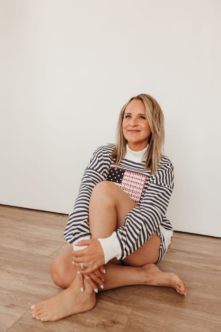 Stripe Mock Neck Flag